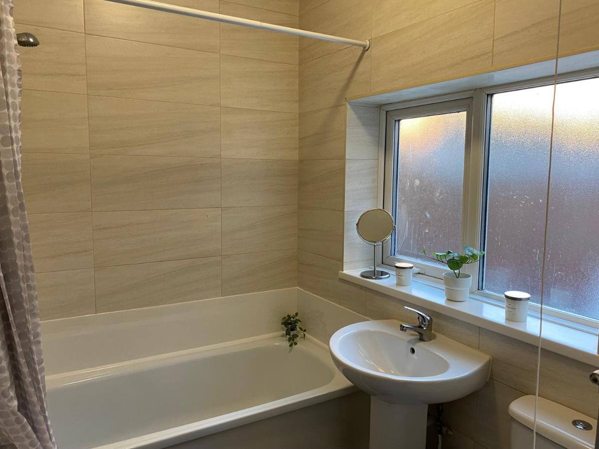 Overhill - Spacious 2 Bed Ground Floor Flat Close To Newcastle Gateshead Bagian luar foto